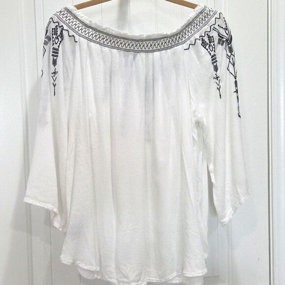 Terre Bleue brand boho Embroidered peasant style top - Size Large - Picture 5 of 5